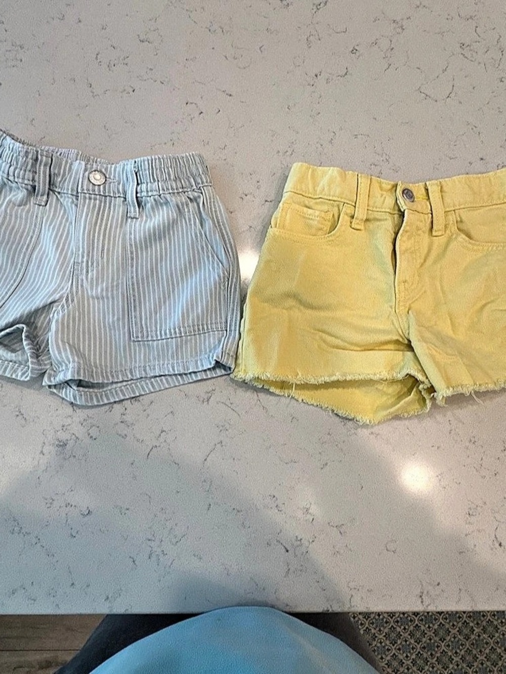 Old Navy Girls Shorts 2-Pair Set Blue & Yellow Sizes Small and 7